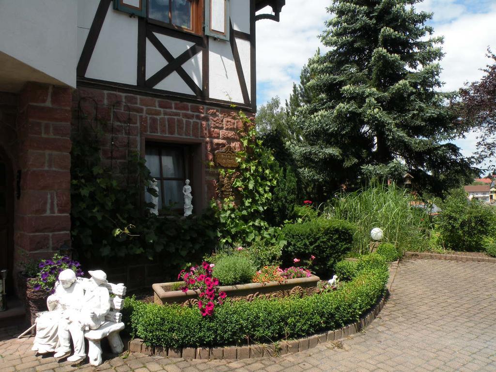 Privatunterkunft Heidi´s Häuschen Schollbrunn