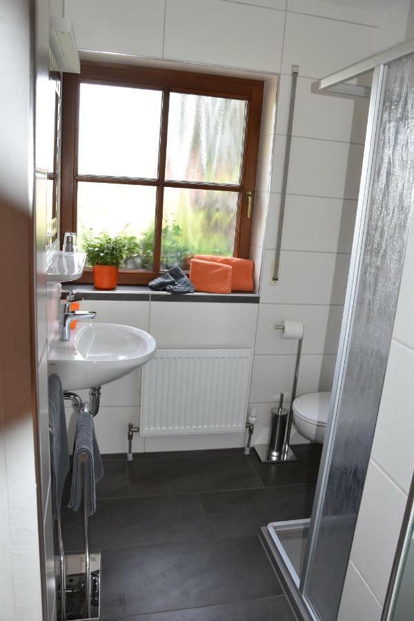Homestay Heidi's Haeuschen *